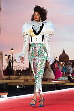 ドルチェ＆ガッバーナ 2021年 秋冬 アルタ モーダ コレクション、“水の都”ヴェネツィアの夢｜写真74