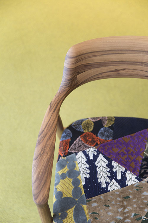 ミナ ペルホネン×マルニ木工 - 個性的な木材を使用したコラボ家具を伊勢丹新宿店で発表 | 写真