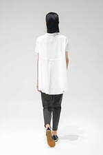 サポートサーフェス 2022年春夏コレクション、包み込むようなしなやかさと凛とした強さ｜写真13