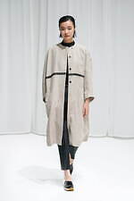 サポートサーフェス 2022年春夏コレクション、包み込むようなしなやかさと凛とした強さ｜写真41