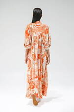 サポートサーフェス 2022年春夏コレクション、包み込むようなしなやかさと凛とした強さ｜写真66