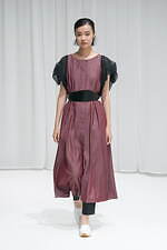 サポートサーフェス 2022年春夏コレクション、包み込むようなしなやかさと凛とした強さ｜写真74