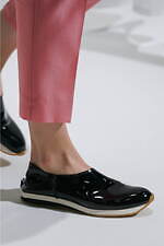 サポートサーフェス 2022年春夏コレクション、包み込むようなしなやかさと凛とした強さ｜写真113