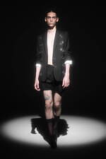 ドレスドアンドレスド 2022年春夏コレクション - 砕かれたガラスの舞台｜写真7