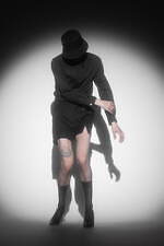 ドレスドアンドレスド 2022年春夏コレクション - 砕かれたガラスの舞台｜写真18