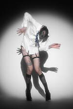 ドレスドアンドレスド 2022年春夏コレクション - 砕かれたガラスの舞台｜写真23