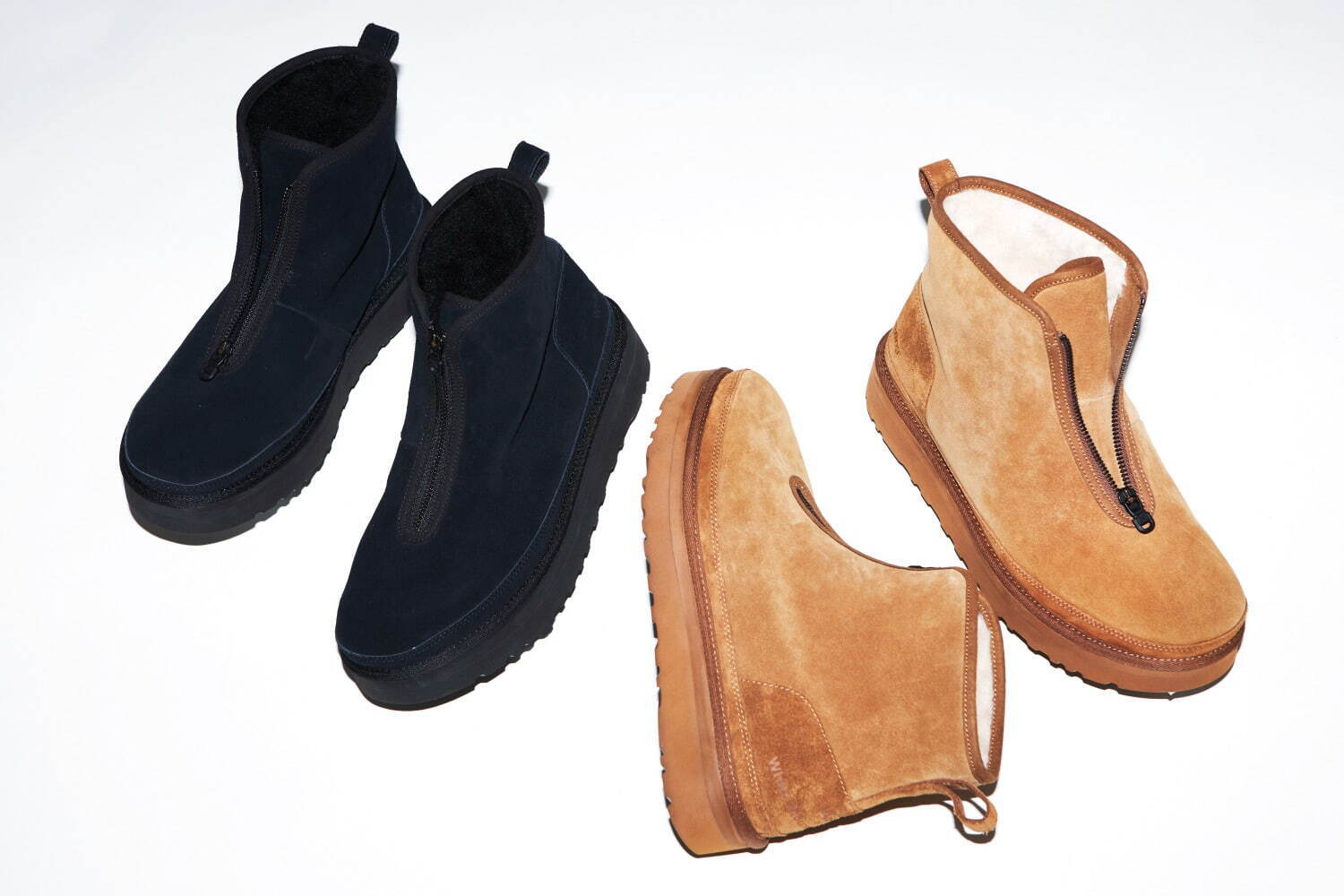 UGG×ホワイトマウンテニアリング“シボ革”スニーカー＆“極厚ソール”ブーツ｜写真15