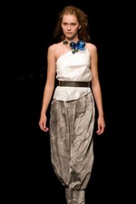 araisara(アライサラ) 2010S/S 日本の伝統をモダンデザインに｜写真26