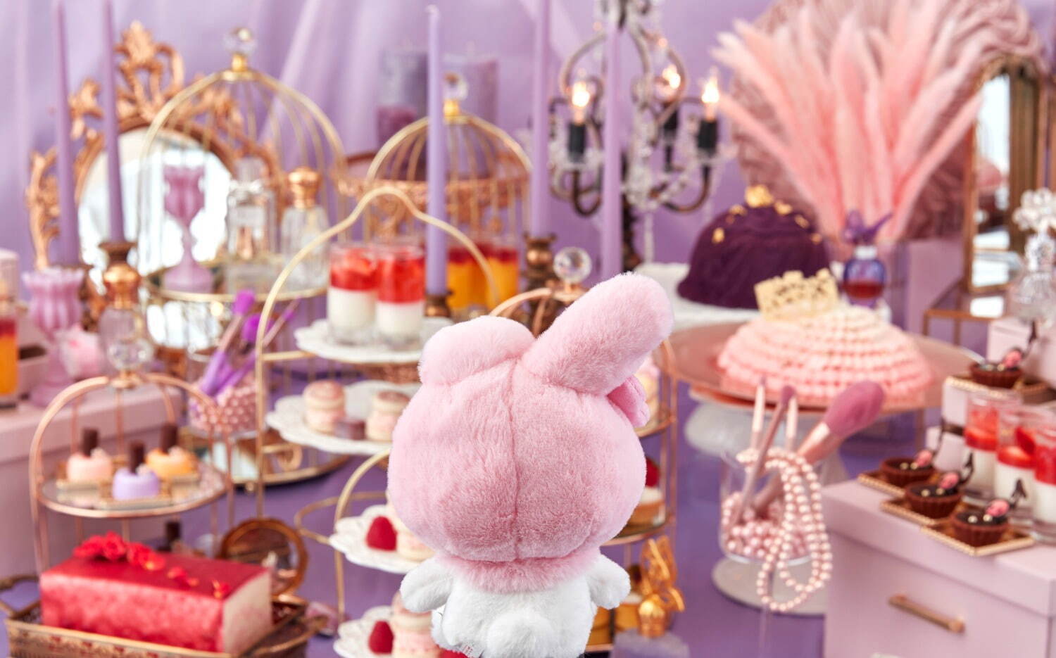 サンリオ「マイメロディ＆クロミ」のスイーツビュッフェ、マイメロディのマカロンなど京王プラザホテルに｜写真11