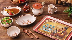 9/29発売］驚きのチュロスクッション！！ミッキーシェイプが