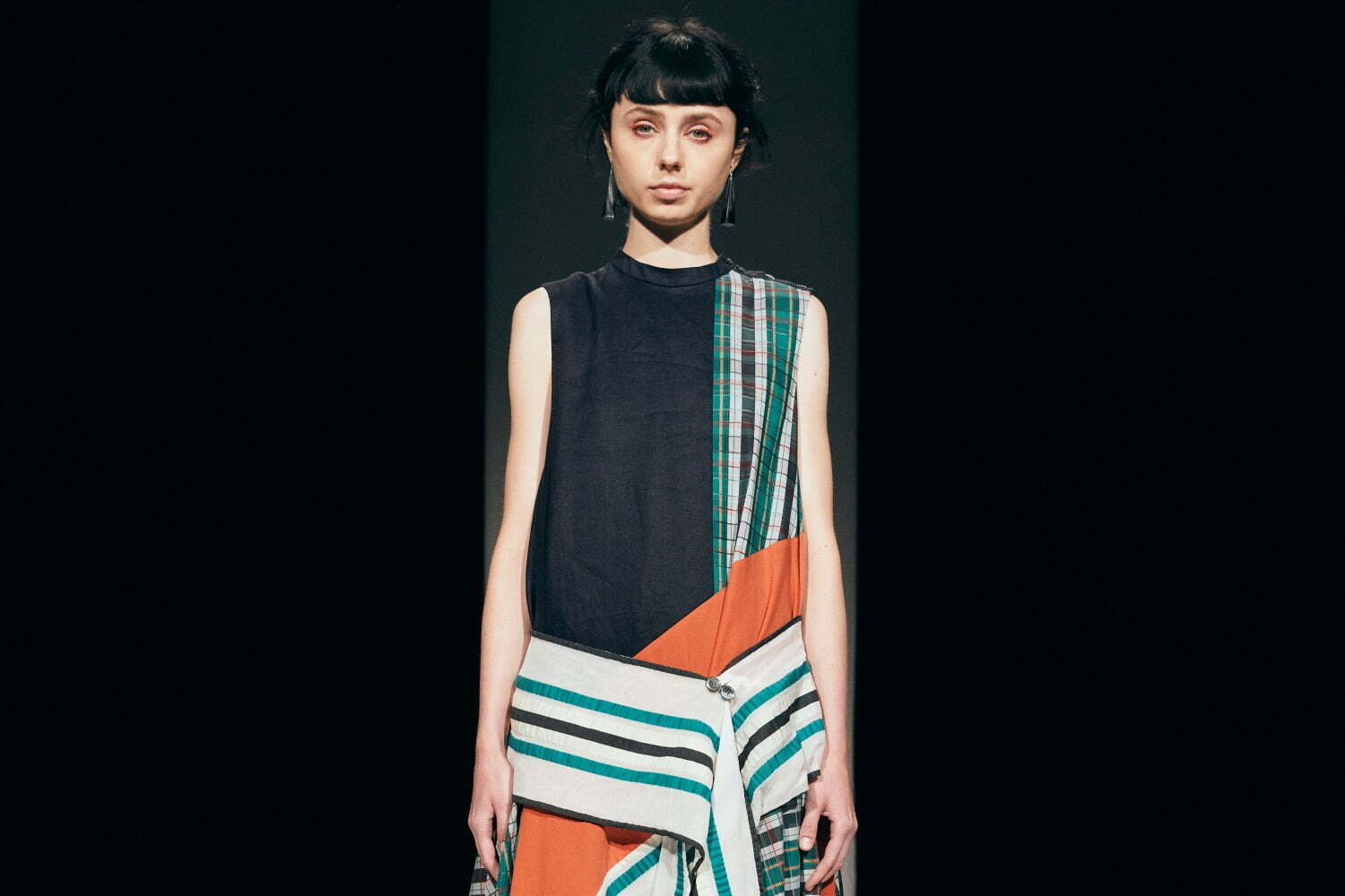 ウィリアム・モリス｜エズミ 2022年春夏ウィメンズコレクション - 建築における“見立て”をファッションに再解釈