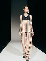 エズミ 2022年春夏ウィメンズコレクション - 建築における“見立て”をファッションに再解釈｜写真14