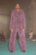 ボッテガ・ヴェネタ 21-22年秋冬コレクション	- 対極的な要素で呼び起こすムーブメント｜写真7