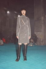 ボッテガ・ヴェネタ 21-22年秋冬コレクション	- 対極的な要素で呼び起こすムーブメント｜写真30