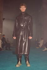 ボッテガ・ヴェネタ 21-22年秋冬コレクション	- 対極的な要素で呼び起こすムーブメント｜写真50