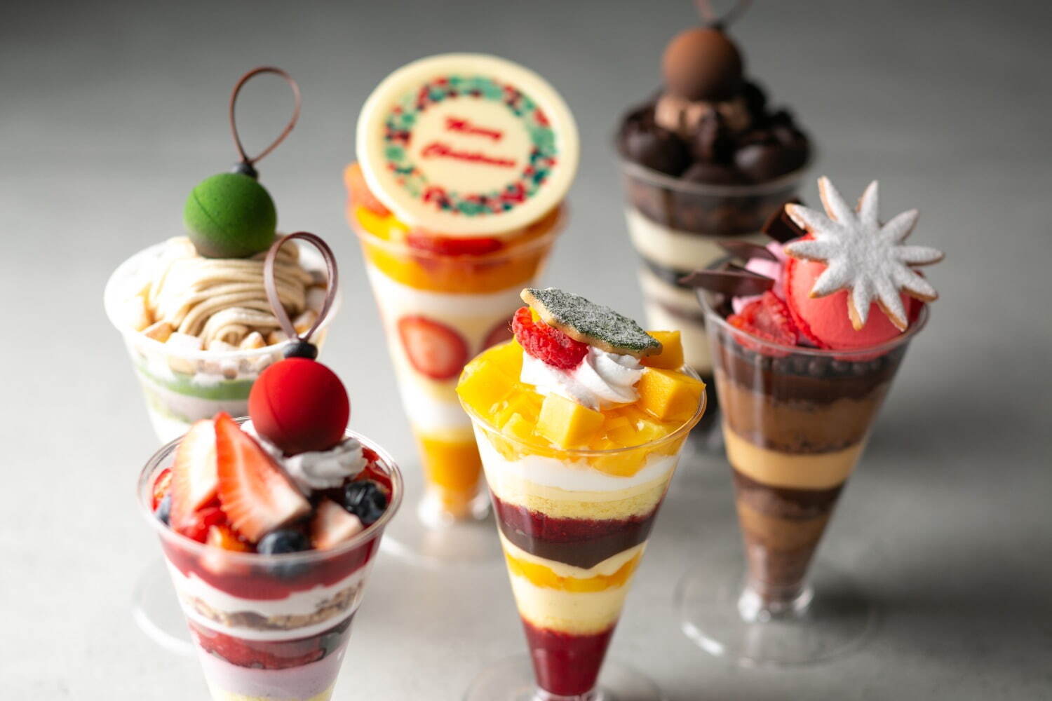 COLORFUL PARFAIT SELECTION -世界を旅するクリスマスパフェ 2nd- (6個セット) 6,000円