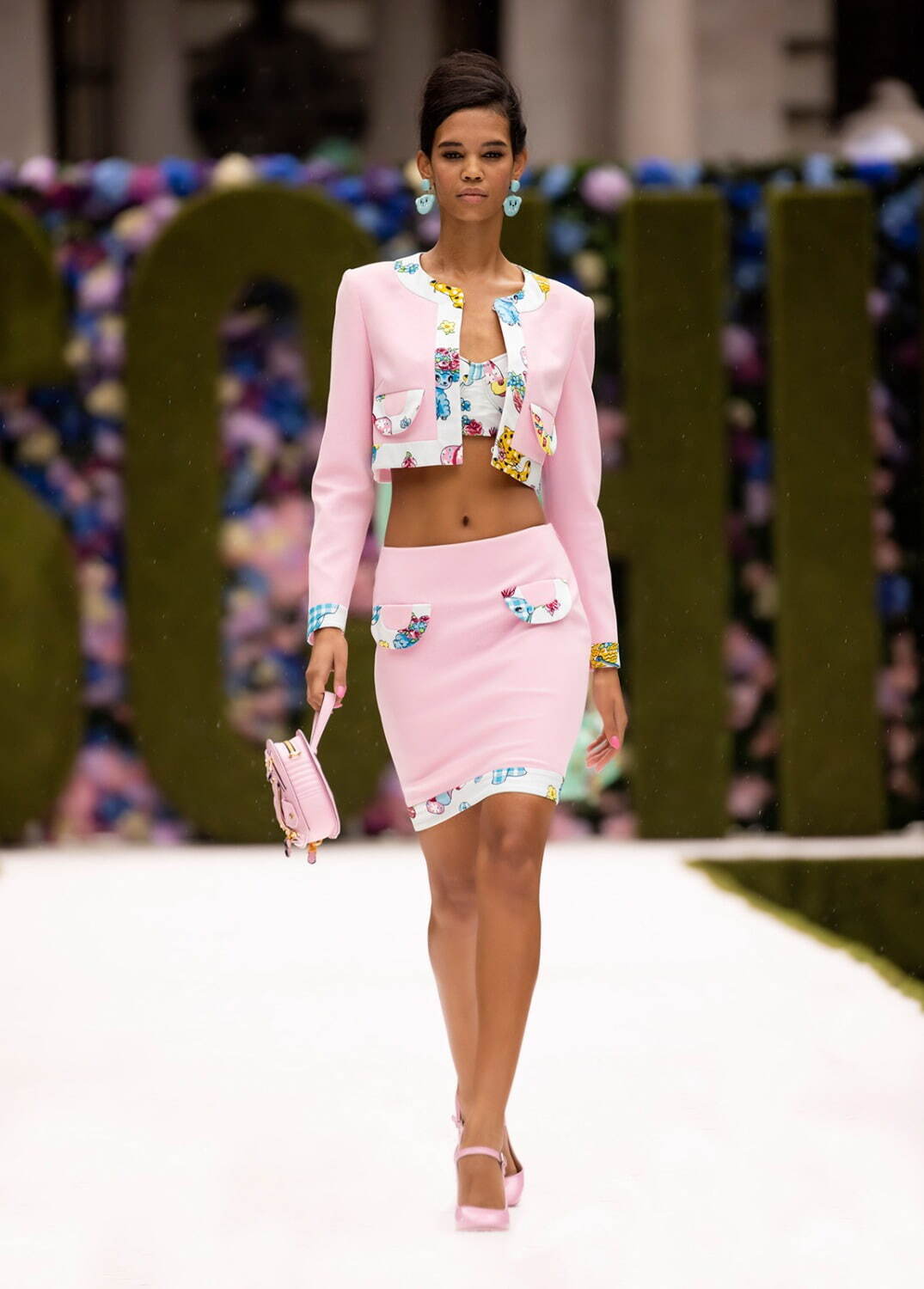 モスキーノ(MOSCHINO) 2022年春夏ウィメンズコレクション  - 写真19