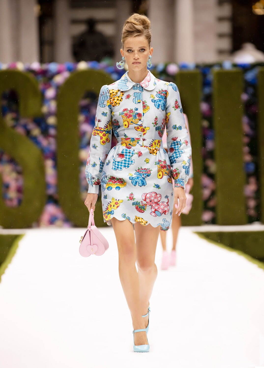 モスキーノ 2022年春夏<span>コレクション</span> - 写真20