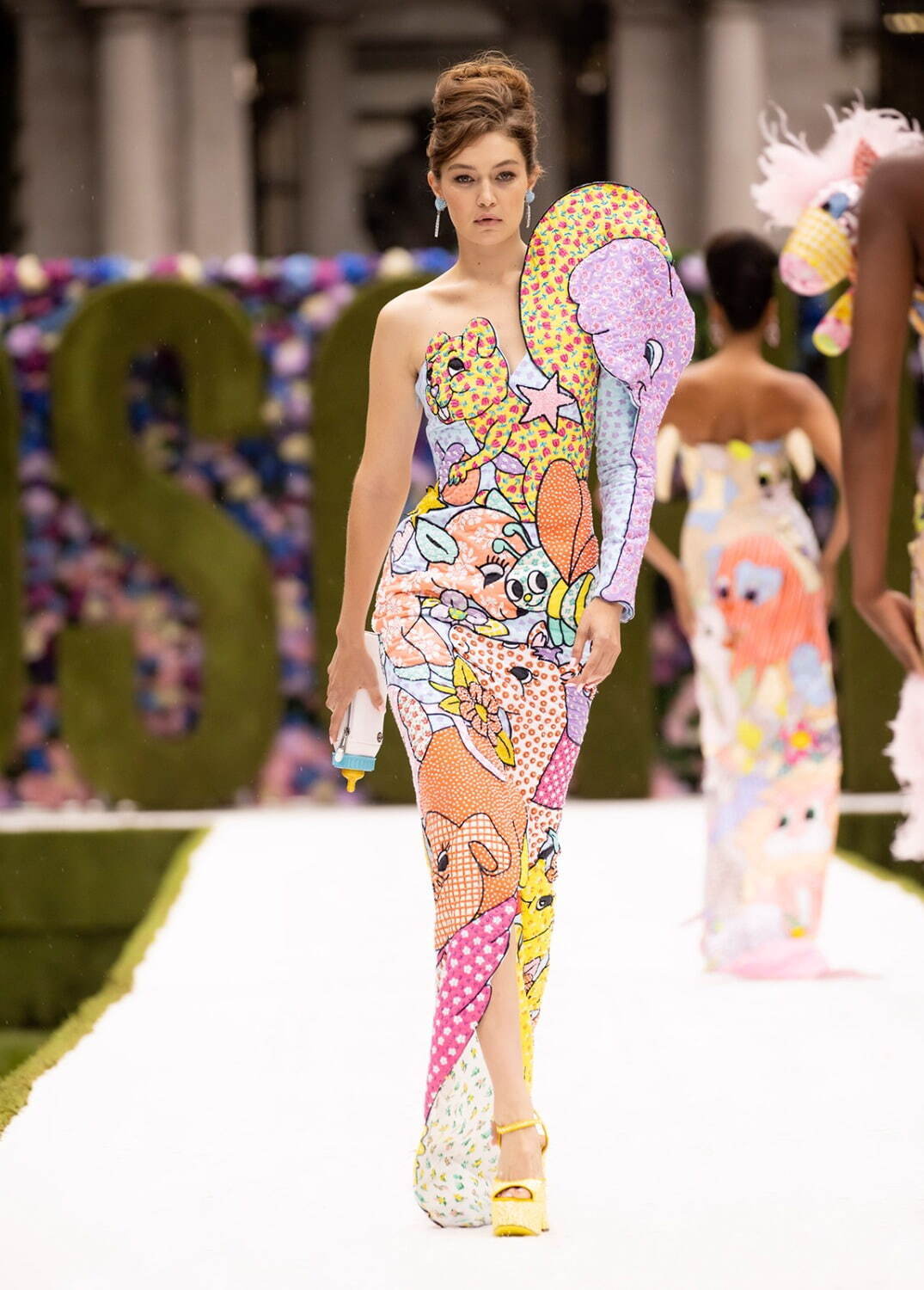 モスキーノ(MOSCHINO) 2022年春夏ウィメンズコレクション  - 写真49