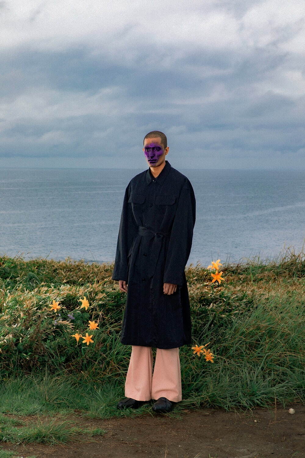 エヌケージーダブリュー 2022年春夏｜ ラップコート