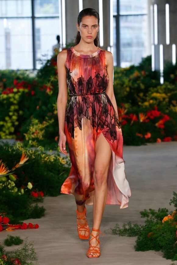 ジェイソン ウー 2022年春夏<span>コレクション</span> - 写真27