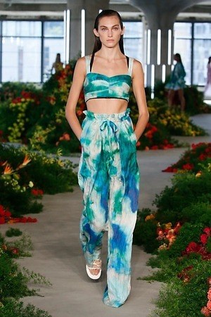 ジェイソン ウー(JASON WU ) 2022年春夏ウィメンズコレクション  - 写真18