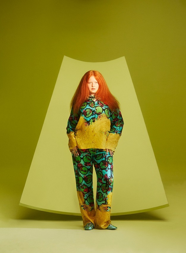 H&M×アイリス・アプフェル、パールを飾った“えんどう豆”柄ジャケットやカエルのビジューアクセサリー｜写真10