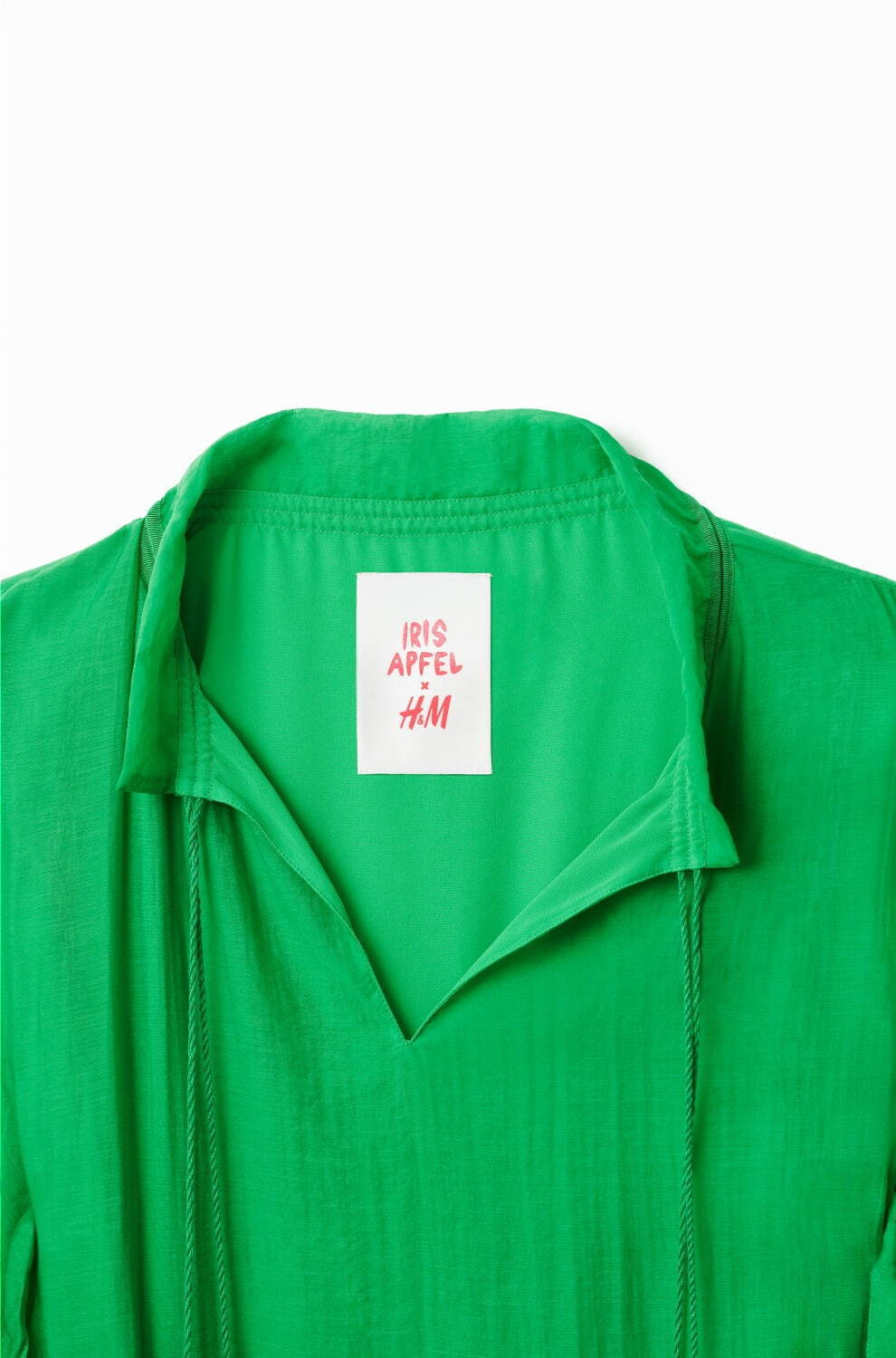 H&M×アイリス・アプフェル、パールを飾った“えんどう豆”柄ジャケットやカエルのビジューアクセサリー｜写真45