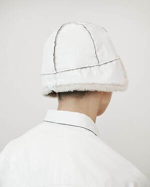 アンデコレイテッド(UNDECORATED) 2021-22年秋冬ウィメンズ&メンズコレクション  - 写真1