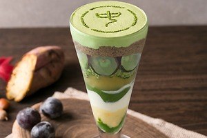 中村藤吉本店の秋限定スイーツ、ほうじ茶×秋の味覚“竹筒入り”パフェや栗＆巨峰を重ねた抹茶パフェ