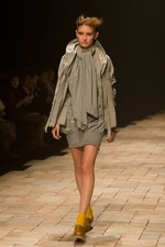 The Dress & Co. HIDEAKI SAKAGUCHI 2010年春夏コレクションレポート｜写真4