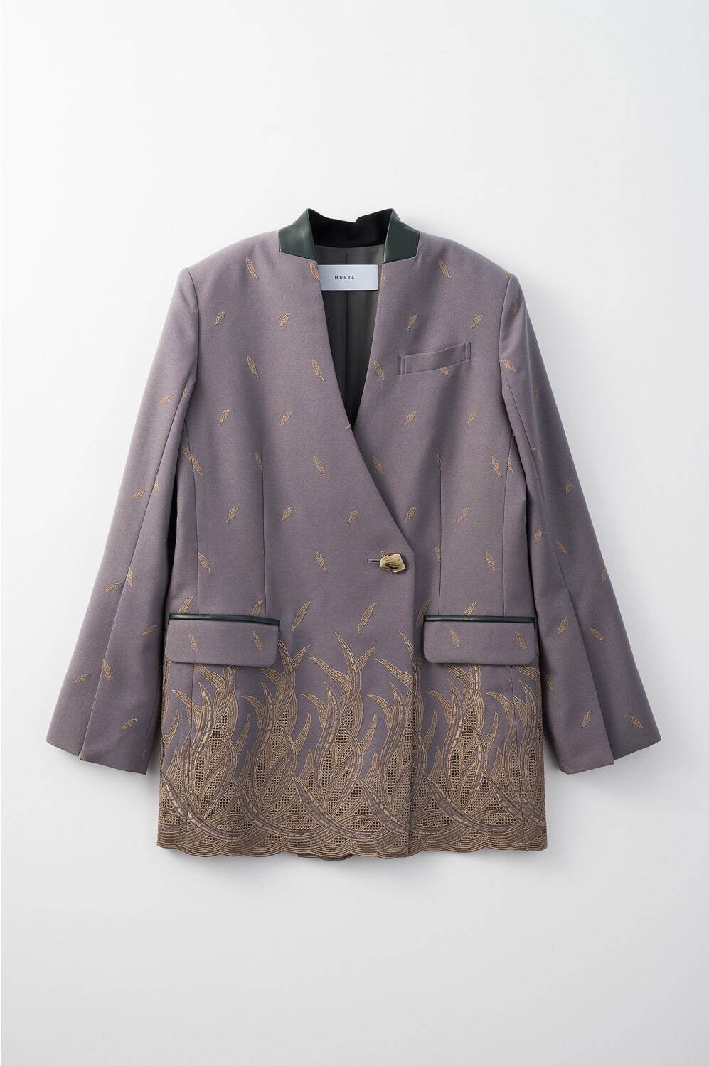 Embroidered leaves slit sleeve blazer 51,700円