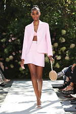 マイケル・コース コレクション 2022年春夏コレクション、シンプルで力強い愛の喜び｜写真25