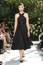 マイケル・コース コレクション 2022年春夏コレクション、シンプルで力強い愛の喜び｜写真49