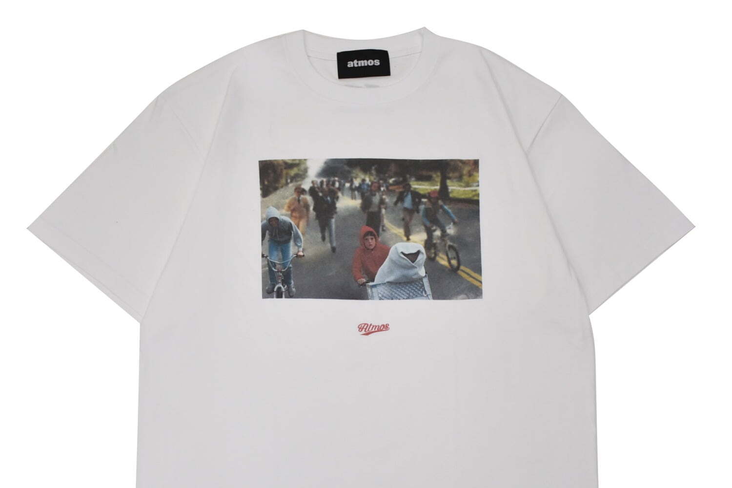「E.T.」「チャッキー」のアトモス別注Tシャツ、名シーン＆映画ロゴ入り