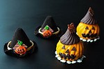 ザ・ペニンシュラ東京のハロウィンスイーツ、“ジャック・オー・ランタン＆魔女の帽子”ケーキ