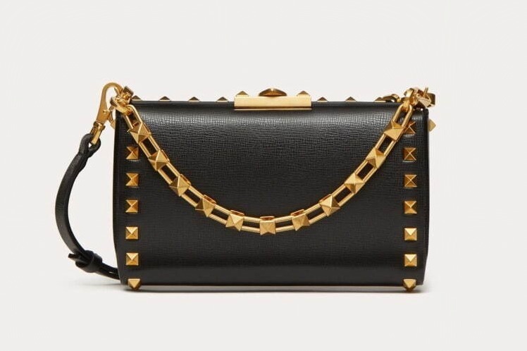 ヴァレンティノ“スタッズ”配した新作バッグ、新宿・梅田・名古屋では限定カラー“ローズクオーツ”も