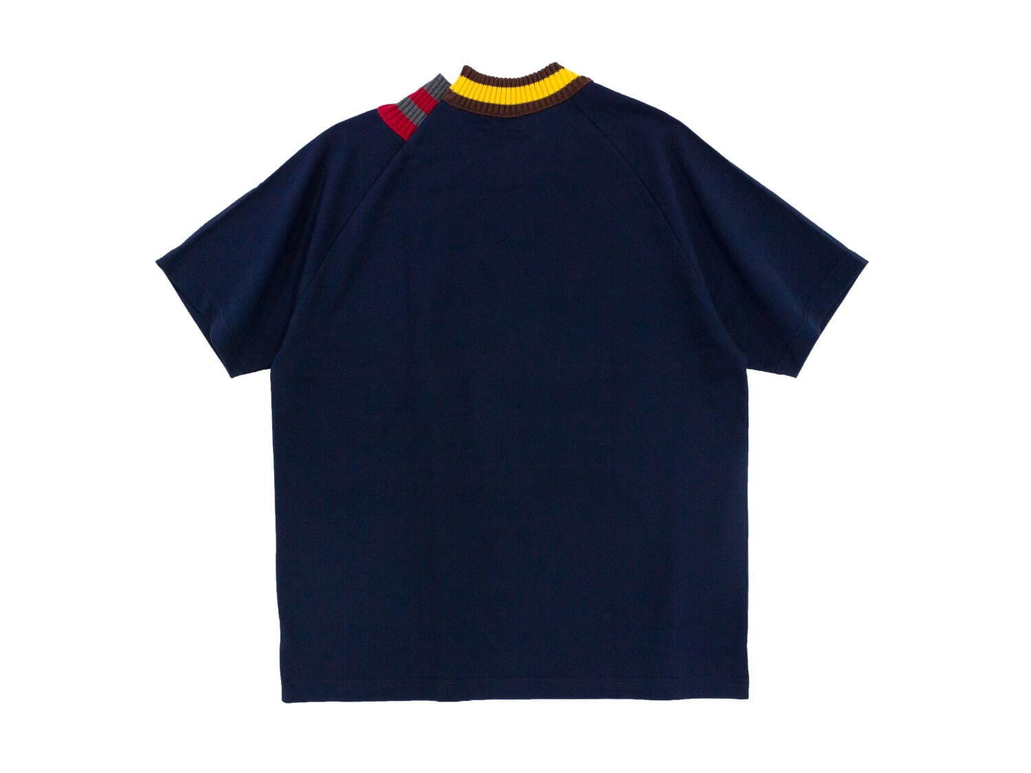 カラー“PVCバッグ付き”Tシャツやジップを配したパンツ、東京・福岡・金沢の限定ストアで｜写真11