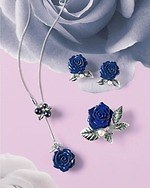 “プチご褒美”ジュエリー2021秋冬、3万円以下で買える！人気ブランドのおしゃれなネックレス＆リング｜写真1