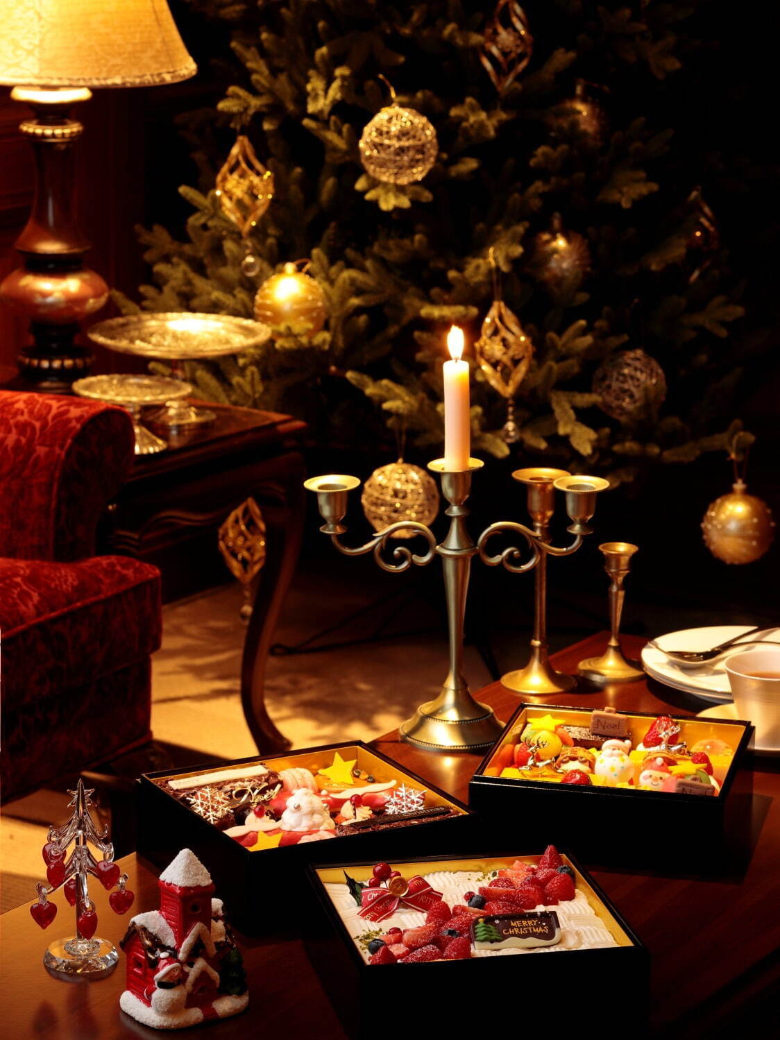 リーガロイヤルホテル京都のクリスマスケーキ2021、選べる"重箱"ケーキやチョコ×マロンムース｜写真1