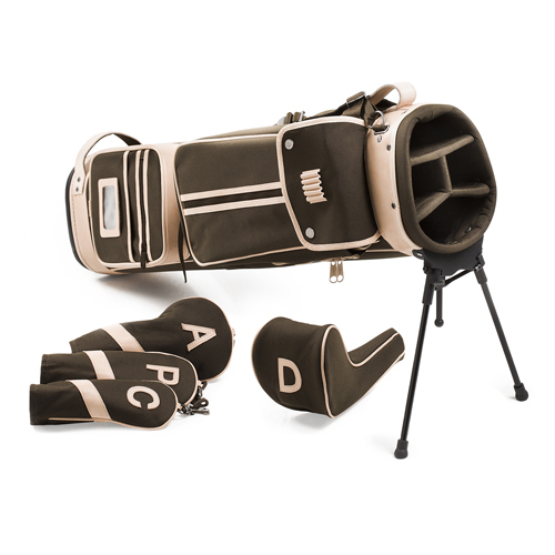 未使用A.P.C×EASTPAKゴルフバッグキャディーバッグ超希少イーストパック イーストパックとA.P.C.が初コラボ - ファッショナブルで機能的