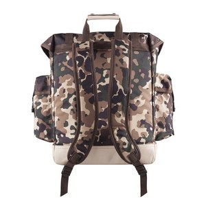 イーストパックとA.P.C.が初コラボ - ファッショナブルで機能的