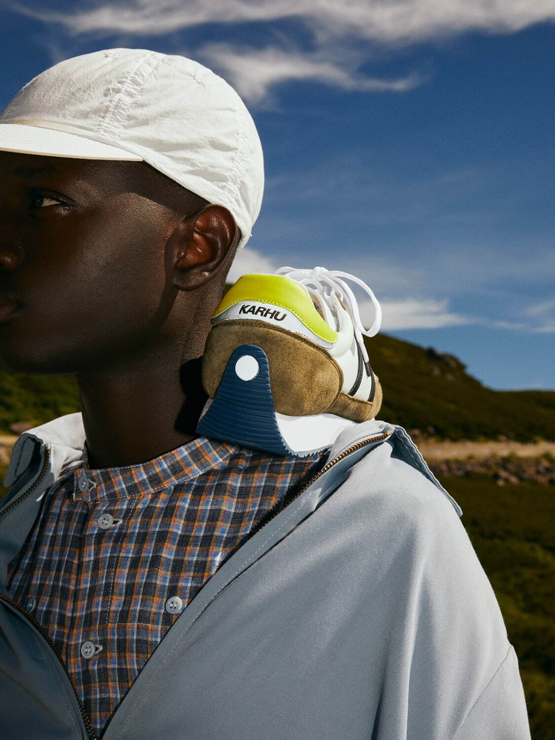 カルフ(KARHU) 2021-22年秋冬ウィメンズ&メンズコレクション  - 写真1