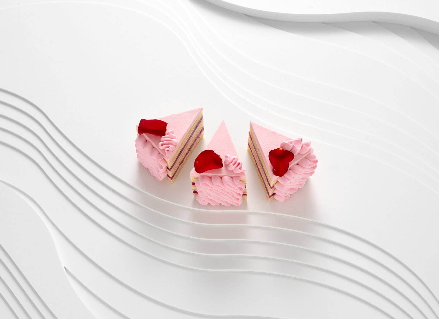 【新品】ピエールエルメコレクションミニチュア食玩④バースデーイスパハンケーキ ピエール・エルメ・パリ ミニチュアコレクション｜ガシャポン