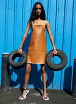 JW アンダーソン 2022年春夏ウィメンズコレクション - 軽やかなコントラスト｜写真12