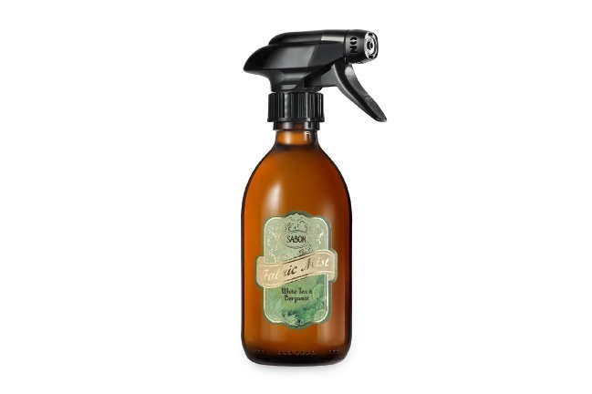 SABON「ファブリックミスト ホワイトティー＆ベルガモット」300mL 3,300円