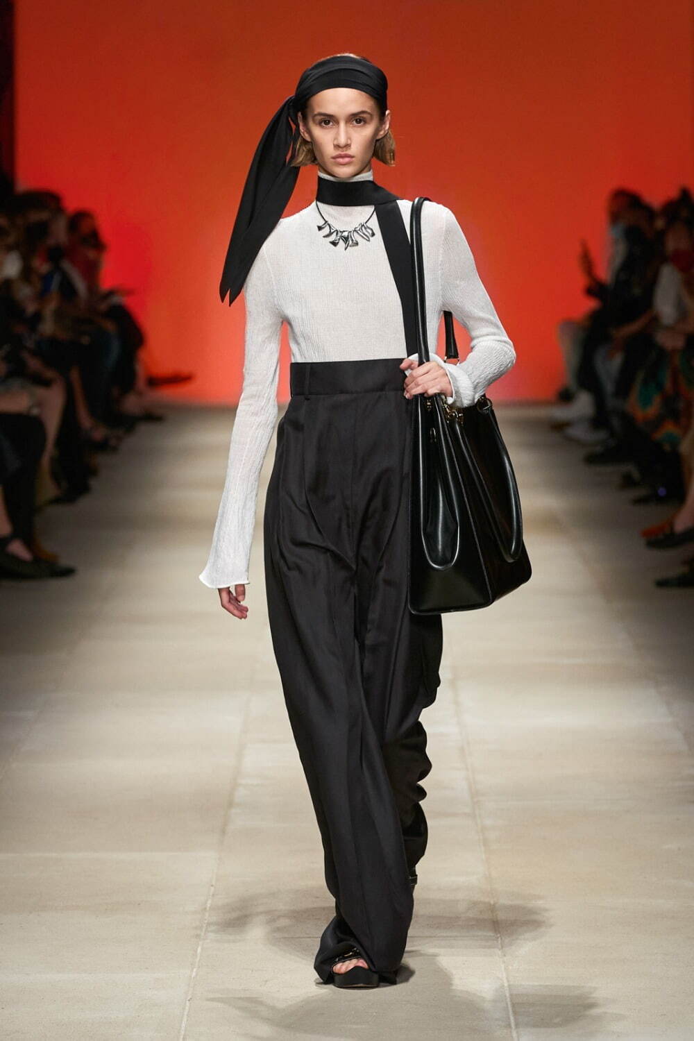 フェラガモ(Ferragamo) 2022年春夏ウィメンズ&メンズ