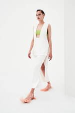 エミリオ・プッチ(EMILIO PUCCI) 海岸でのやすらぎ｜写真23