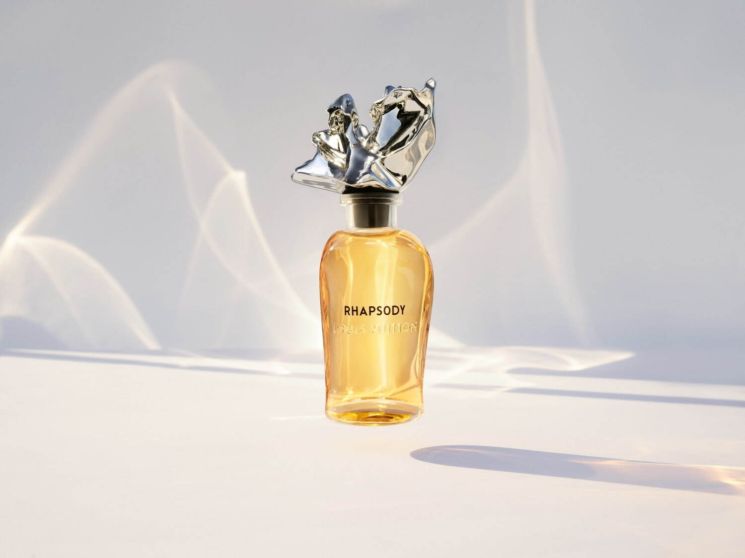 ルイ・ヴィトン“旅の真髄”に着想を得た新香水、フランク・ゲーリーとコラボした“花の彫刻”ボトル｜写真18
