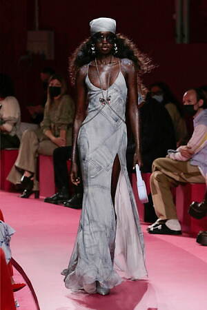 ブルマリン(Blumarine) 2022年春夏ウィメンズコレクション  - 写真1